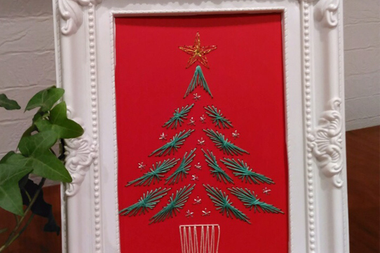 紙刺繍で作るストリングアートのクリスマスカード